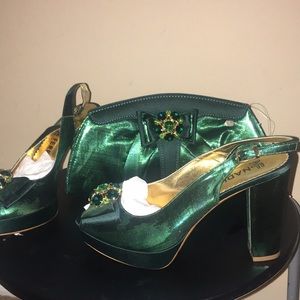 A green heeled shoe and bag set